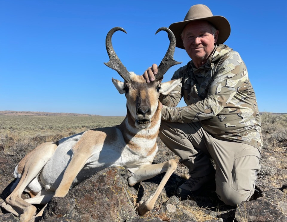 Antelope Hunts Antelope Hunts